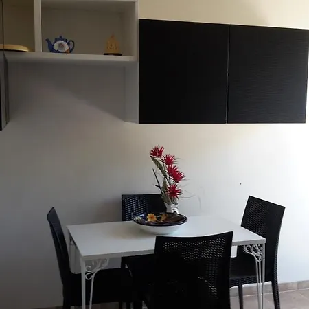 San Foca Apartmán *